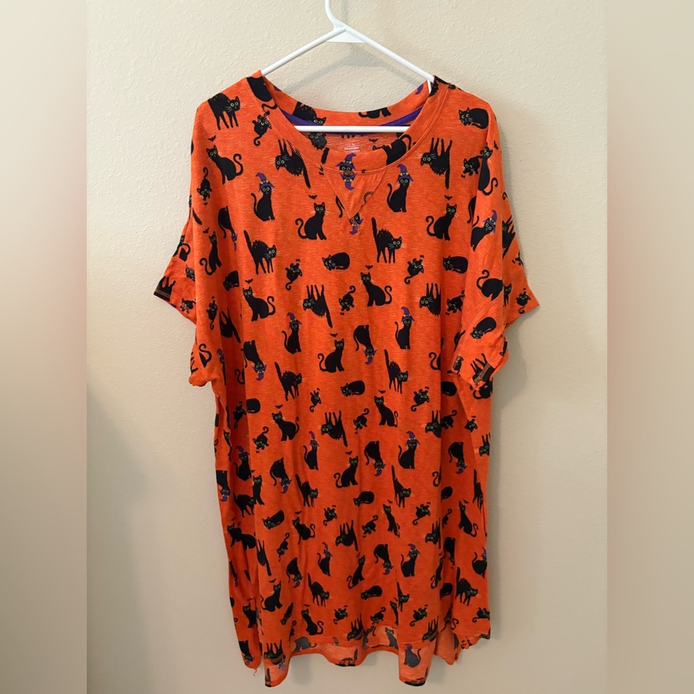 Orange Cat Print T-Shirt